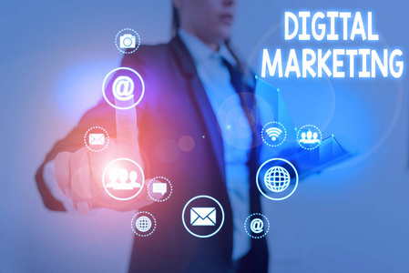 人工智能臂人造的相似素材圖片——攝圖新視界的互聯(lián)網(wǎng)銷售新趨勢(shì)